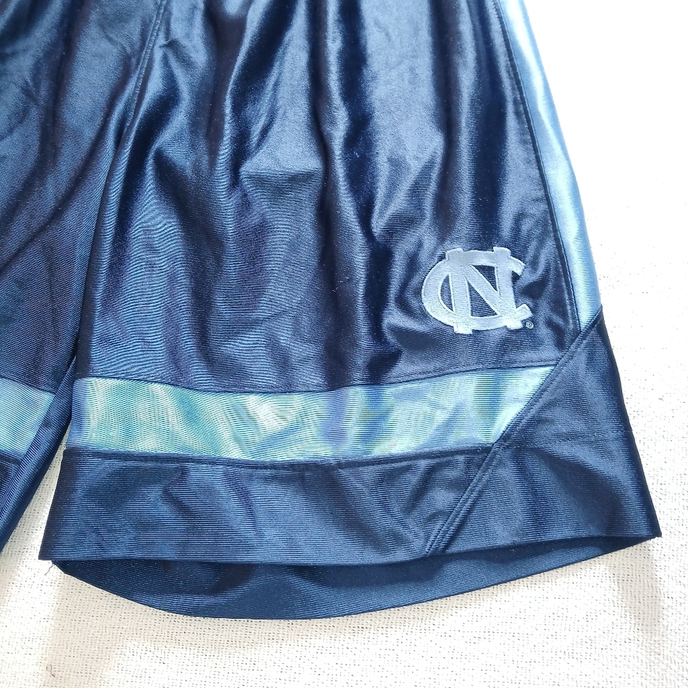 Sz.L Mens Jordan UNC Tarheels Basketball Shorts - Picture 4 of 7